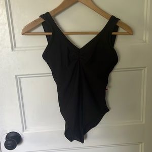 black yumiko pinch front leotard